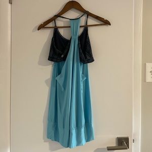 Lululemon tank with built in bra